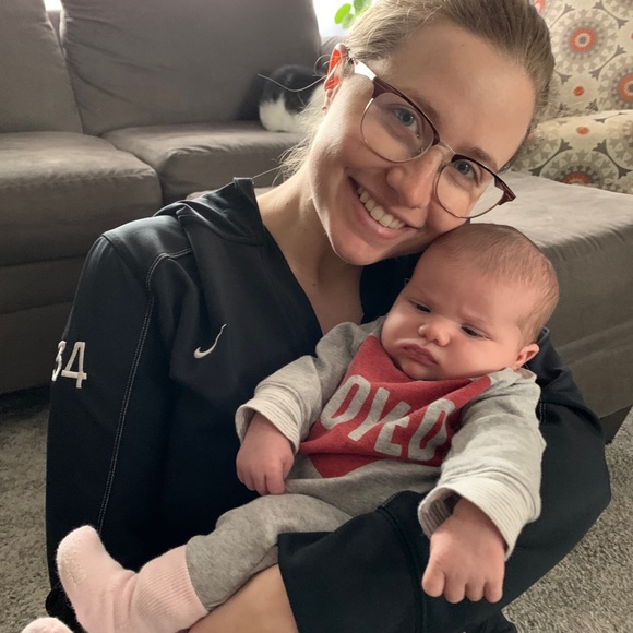 Meet your Posher, Krystal - Picture 2 of 4